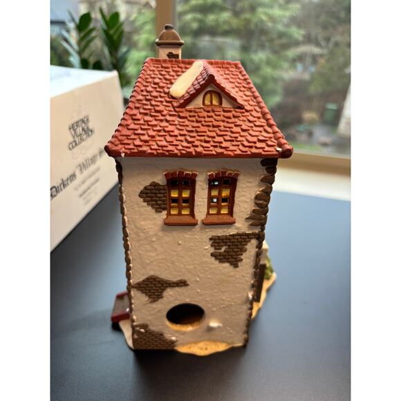 Dept 56 C.H. Watt Physician 55689 5568-9 RETIRED Heritage Dickens' Village Xmas - Picture 4 of 8